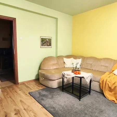 Manufaktura Centrum Apartament, Prywatny Parking Lodz